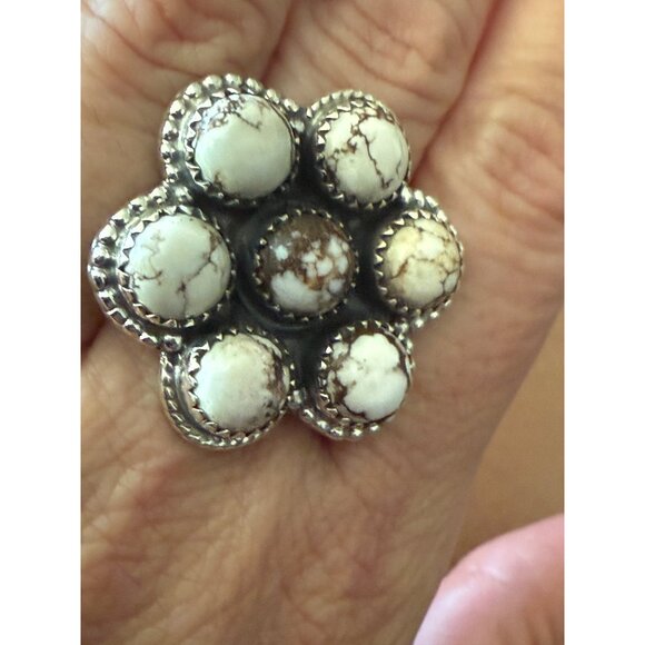 Sterling Silver Wild Horse Stone Ring Size 9 Floral Design - Picture 7 of 7